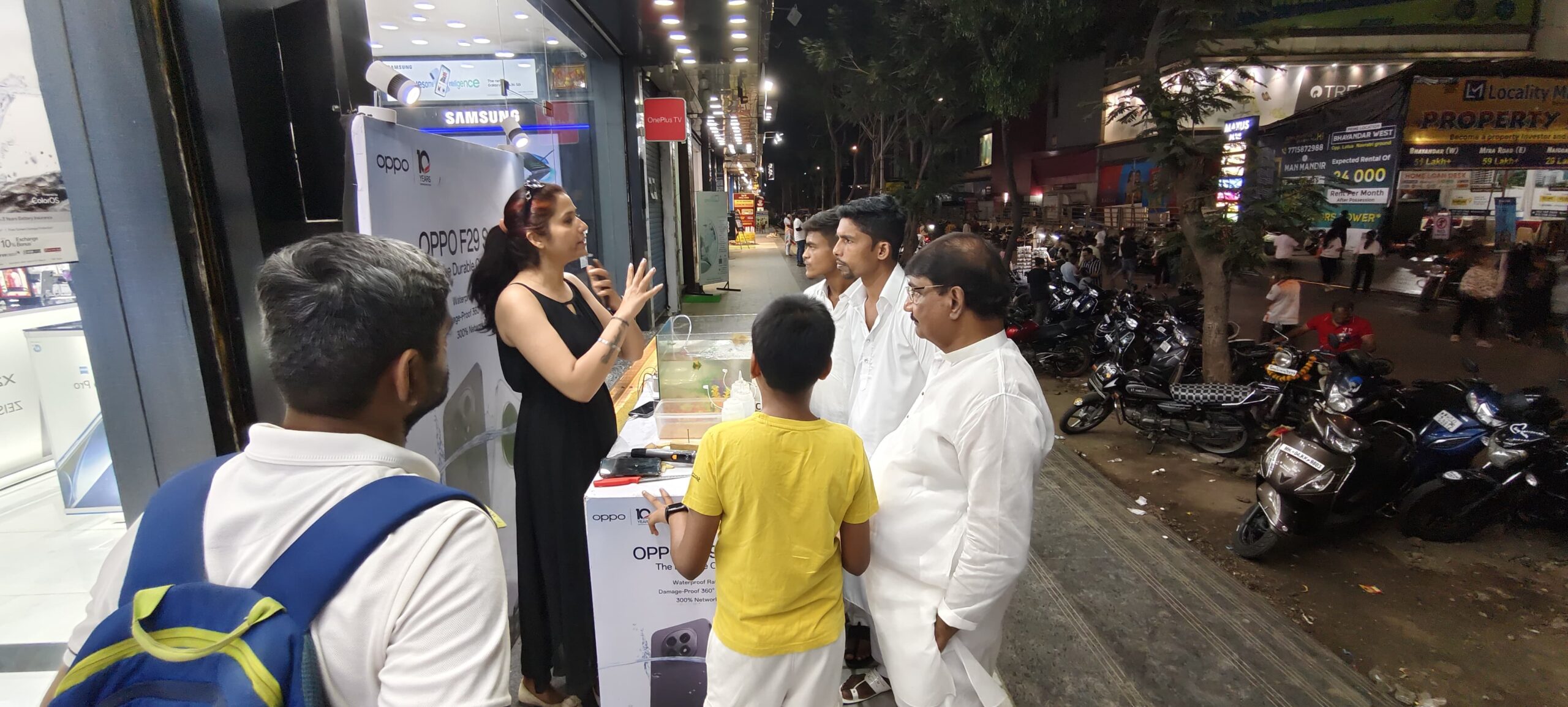 Oppo F29 Retail Activation